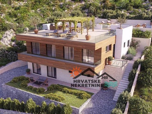 Villa prvi red do mora uz mogućnost nadogradnje